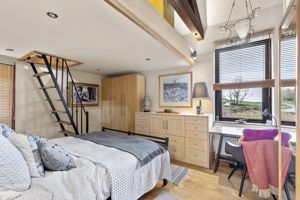 Photo 24- click for photo gallery